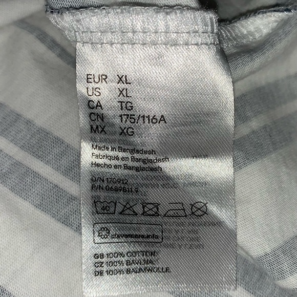 H&M L.O.G.G Women’s XL Navy & White Striped Off The Shoulder Flowing Bow Blouse - Picture 8 of 8